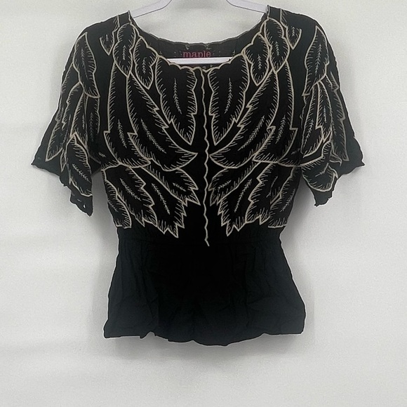 Maple leave embroidered black blouse - Picture 1 of 7